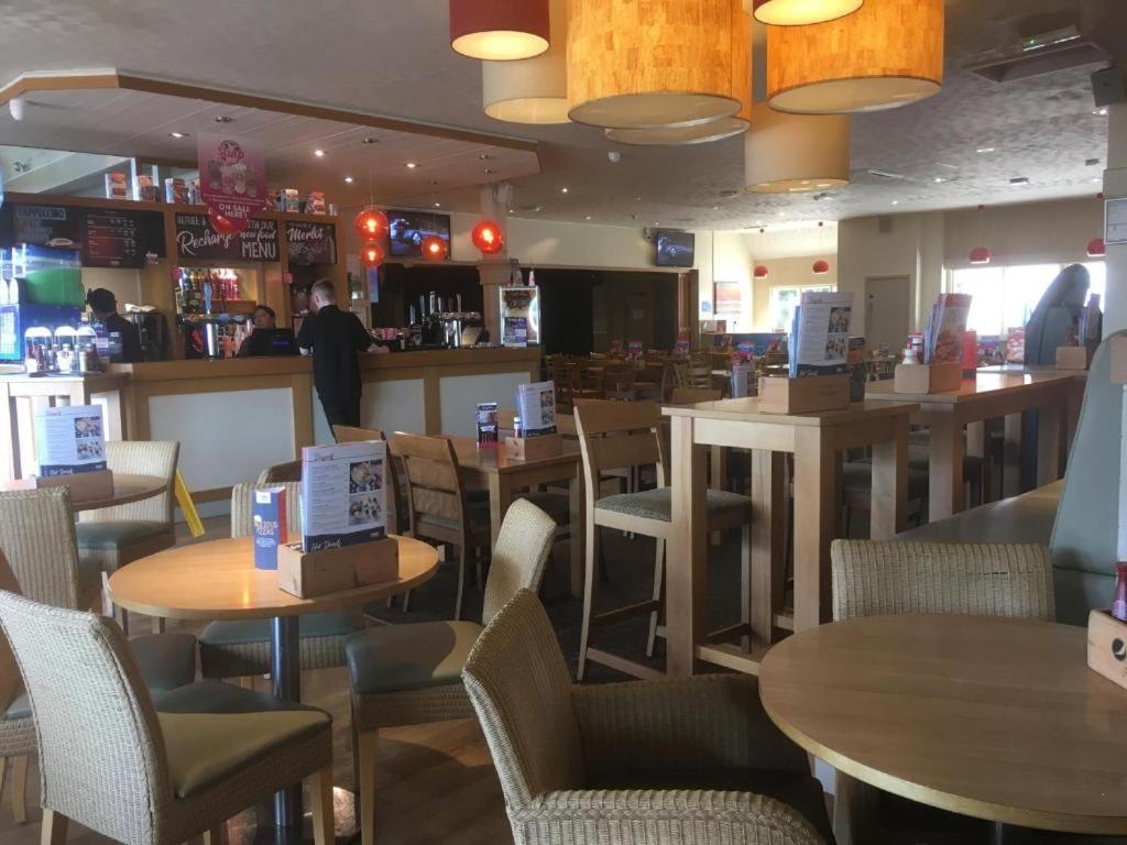 Chalet Bucklands At Bideford Bay