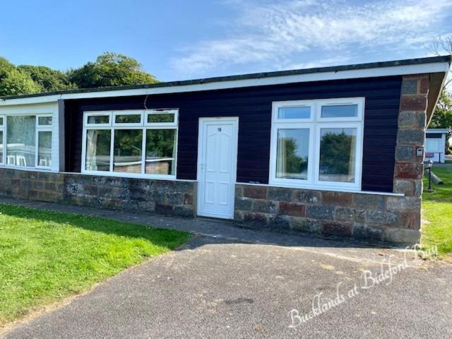 Chalet Bucklands At Bideford Bay Bucks Mills